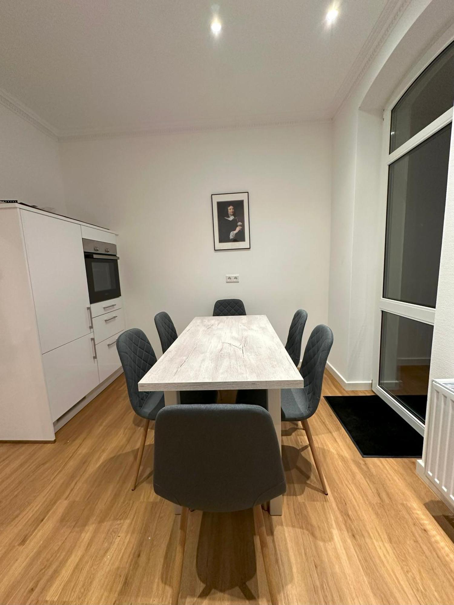Apartment In Bad Wilhelmshoehe Mit Grossem Balkon Im Gruenen Und Kostenfreien Parkplaetzen Kassel Dış mekan fotoğraf